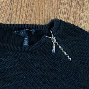 White House Black market black cropped sweater excellent condition XS